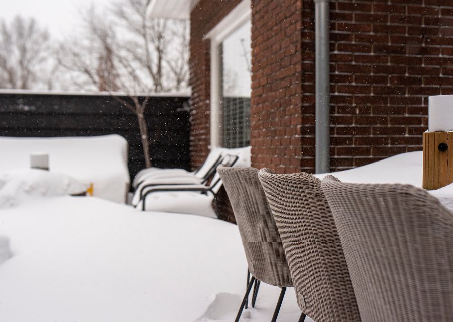 Winter proof: deze tuinmeubelen laat je buiten staan