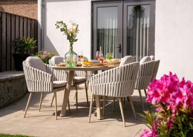  Ideeën voor tuintafel decoratie voor elk seizoen